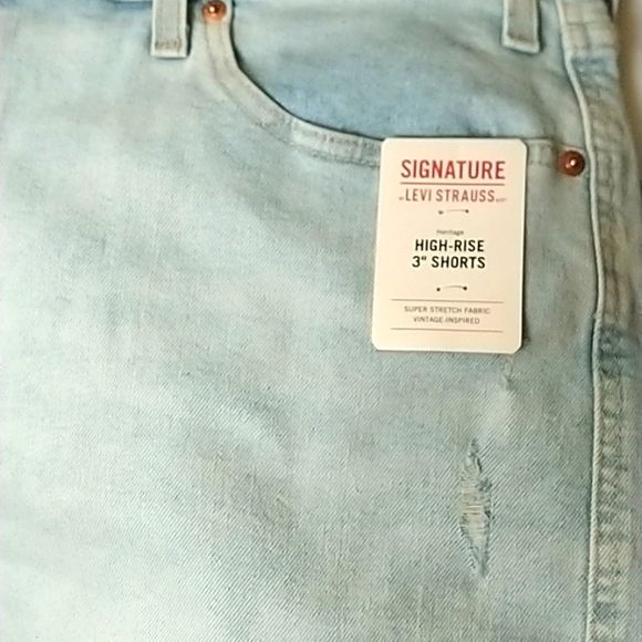 Levi's Signature Strauss Heritage High Rise Shorts - Picture 5 of 8